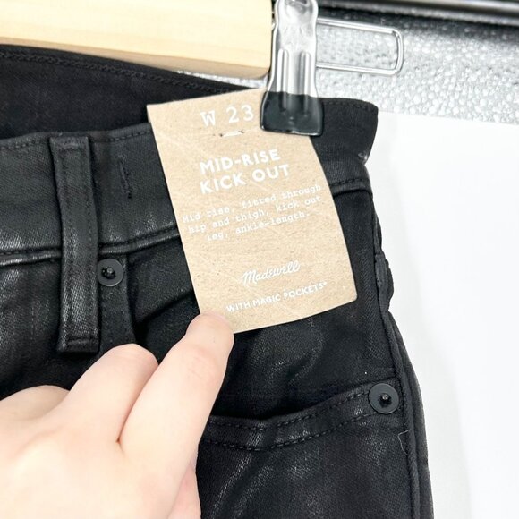 NWT Madewell Mid-Rise Kick Out Crop Jeans in True Black Wash: Coated Edition - Picture 8 of 8